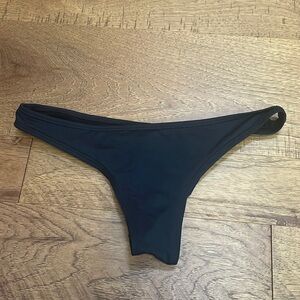 Roxy Woman’s Black Bikini Bottoms Size S